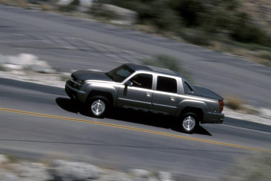  Chevrolet Avalanche 2002 года  (фото 58 из 93)